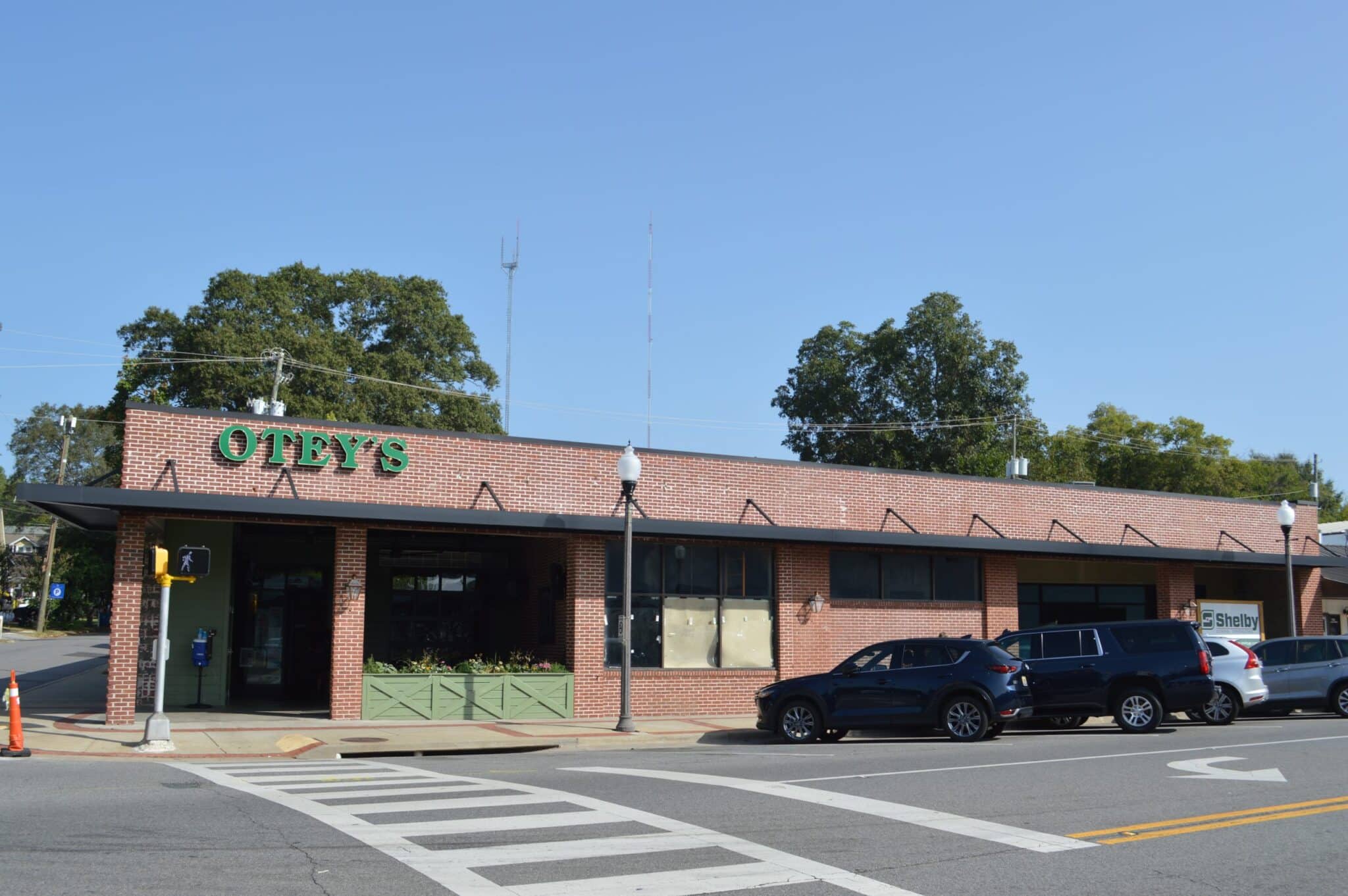 Edgewood Corner Red Rock Realty Group